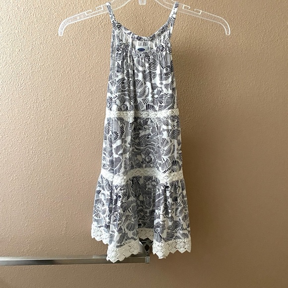 Old Navy Other - 💥3/$15 Floral & Lace Halter Dress